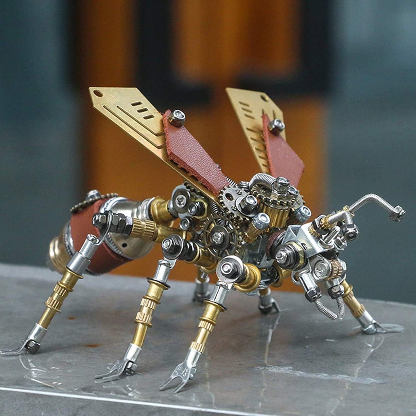 Mechanical wasp assembly